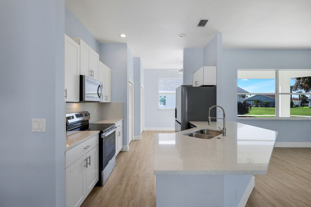 3895 Sabal Springs Blvd, North Fort Myers, FL 33917