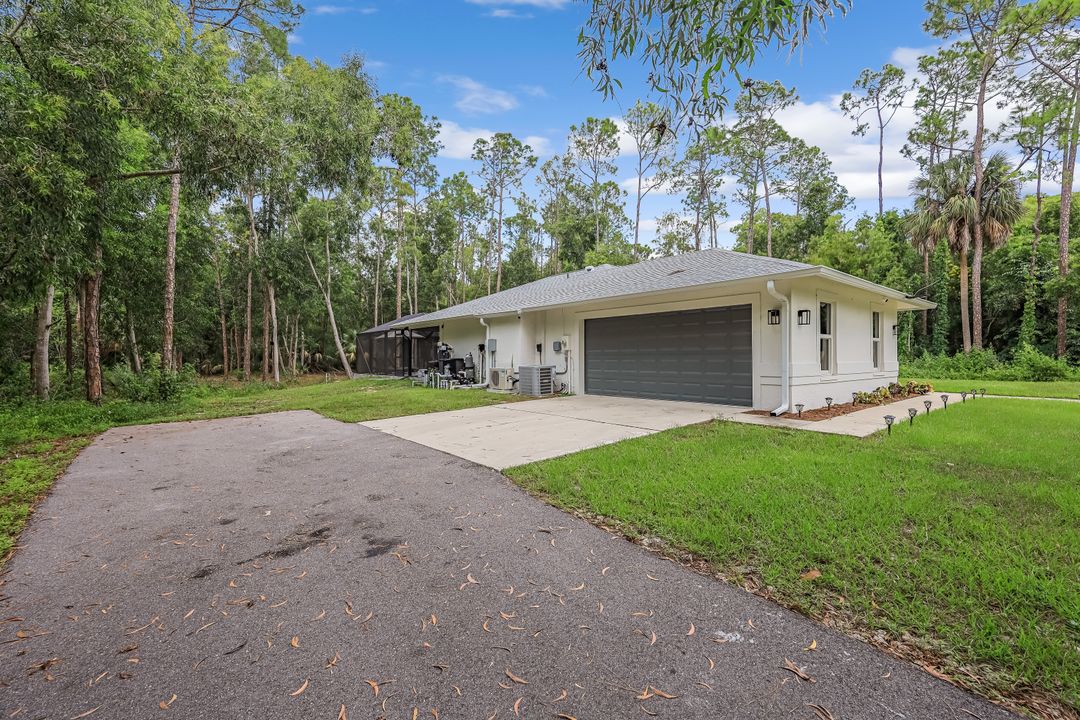 6641 Golden Gate Pkwy, Naples, FL 34105