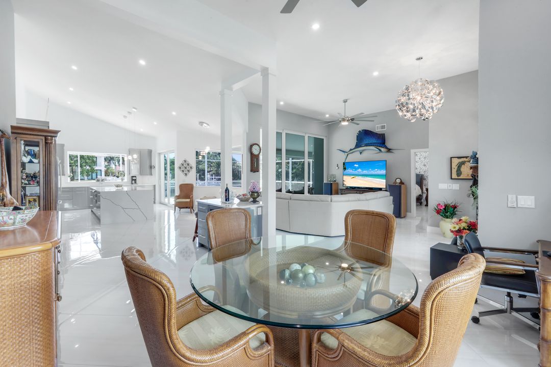 200 N Barfield Dr, Marco Island, FL 34145