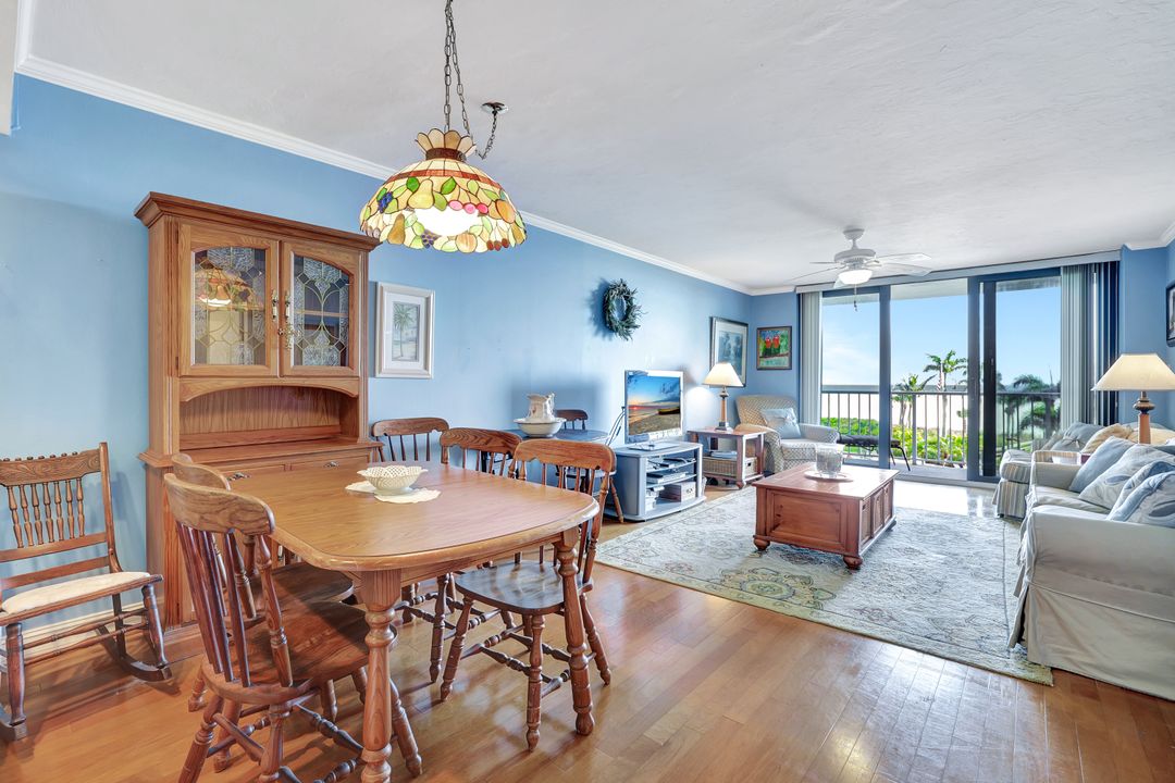 320 Seaview Ct #305, Marco Island, FL 34145