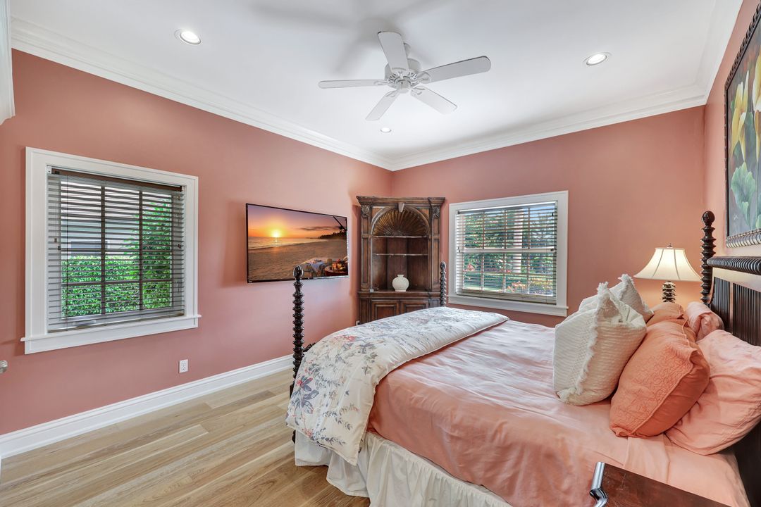 440 Cottage Ct, Marco Island, FL 34145