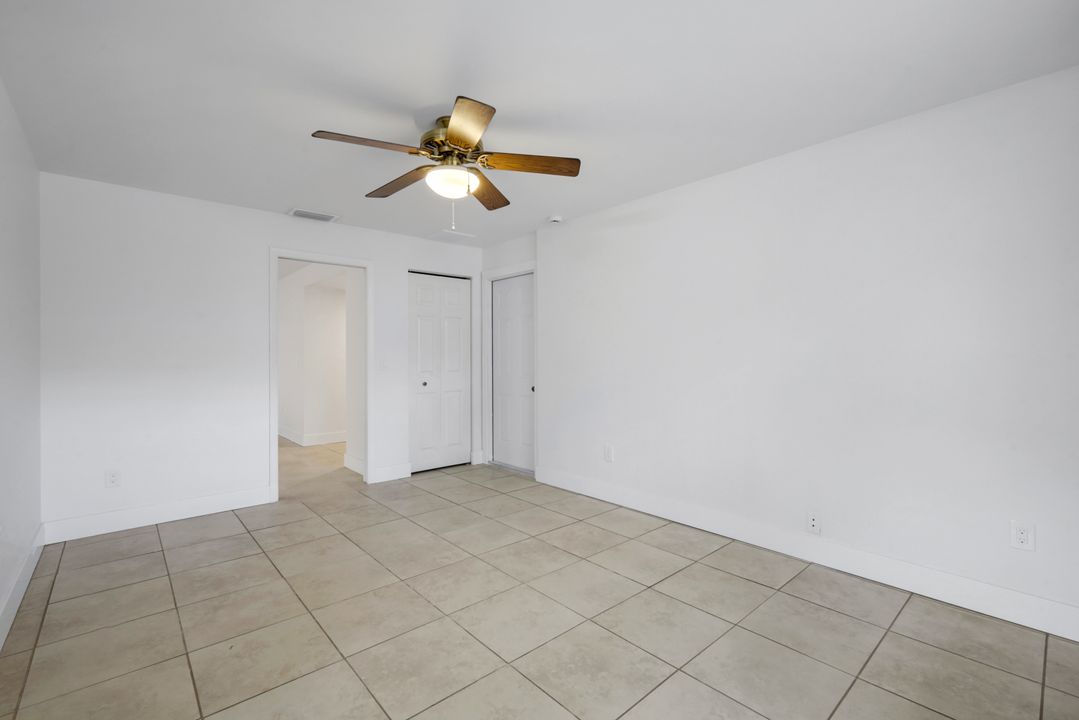6302 Hofstra Ct W, Fort Myers, FL 33919