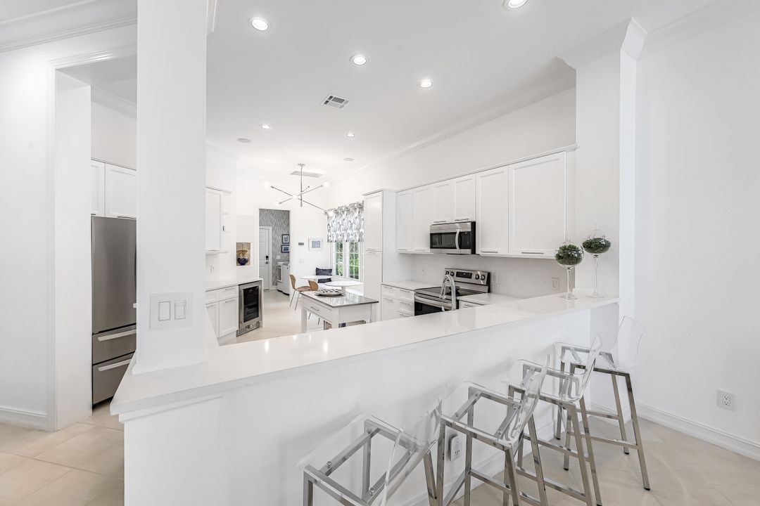 8544 Mallards Way, Naples, FL 34114