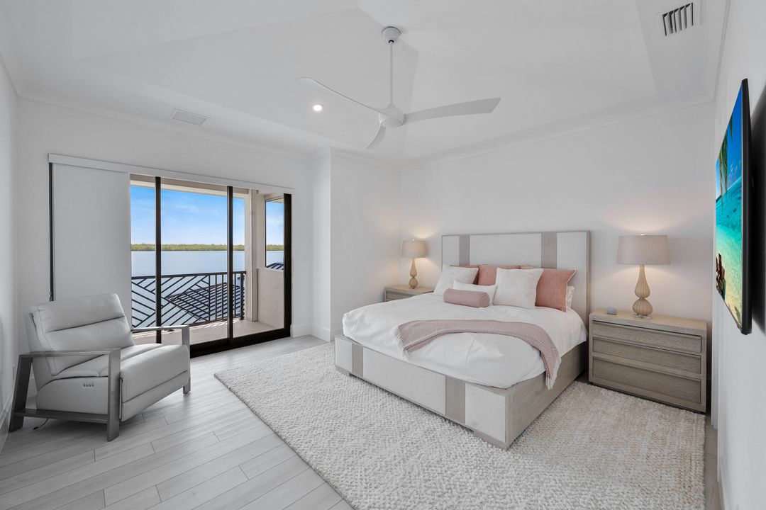 227 Polynesia Ct, Marco Island, FL 34145