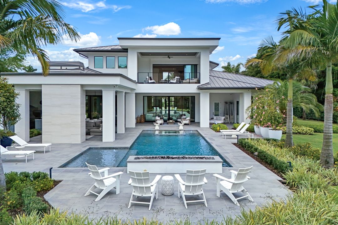 493 Carica Rd, Naples, FL 34108