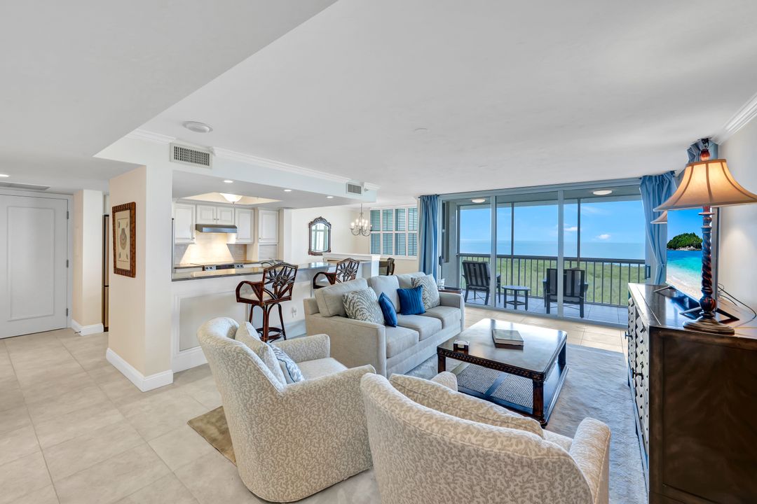 6573 Marissa Loop #2003, Naples, FL 34108