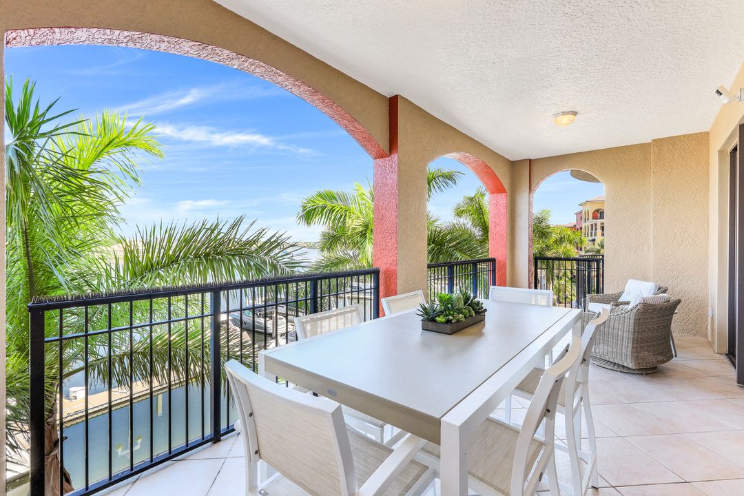 720 N Collier Blvd #401, Marco Island, FL 34145