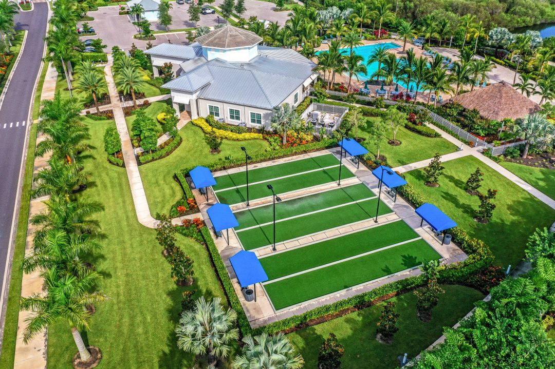 28105 Captiva Shell Lp, Bonita Springs, FL 34135