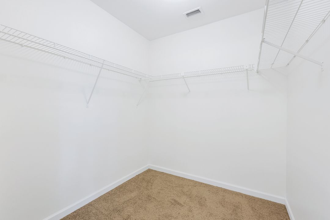 3002 Sandpiper Bay Cir #A-306, Naples, FL 34112