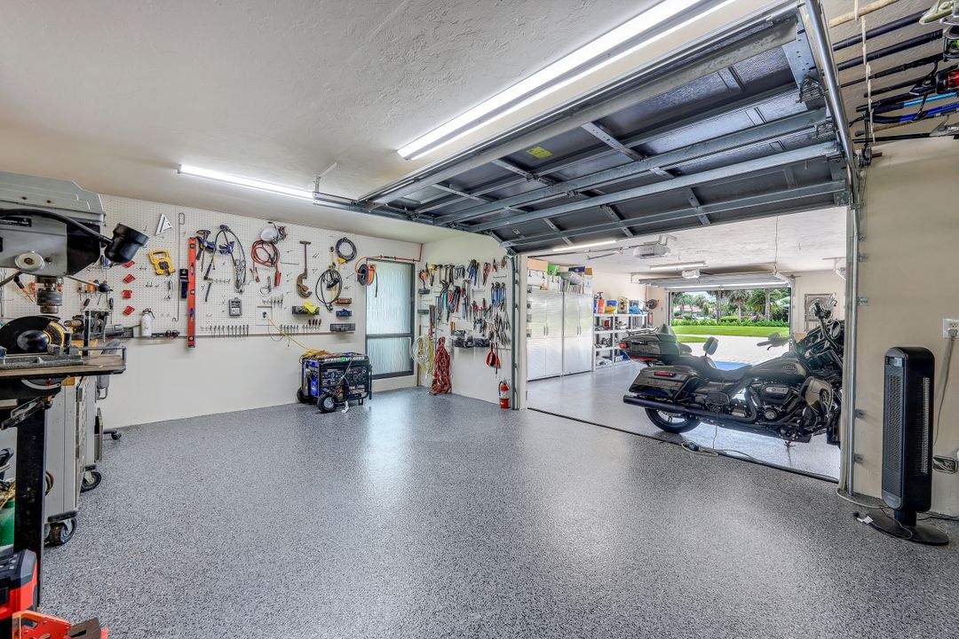 1838 Whitecap Cir, North Fort Myers, FL 33903