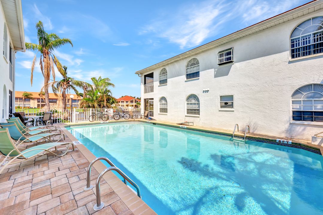 3819 SE 11th Pl, Cape Coral, FL 33904