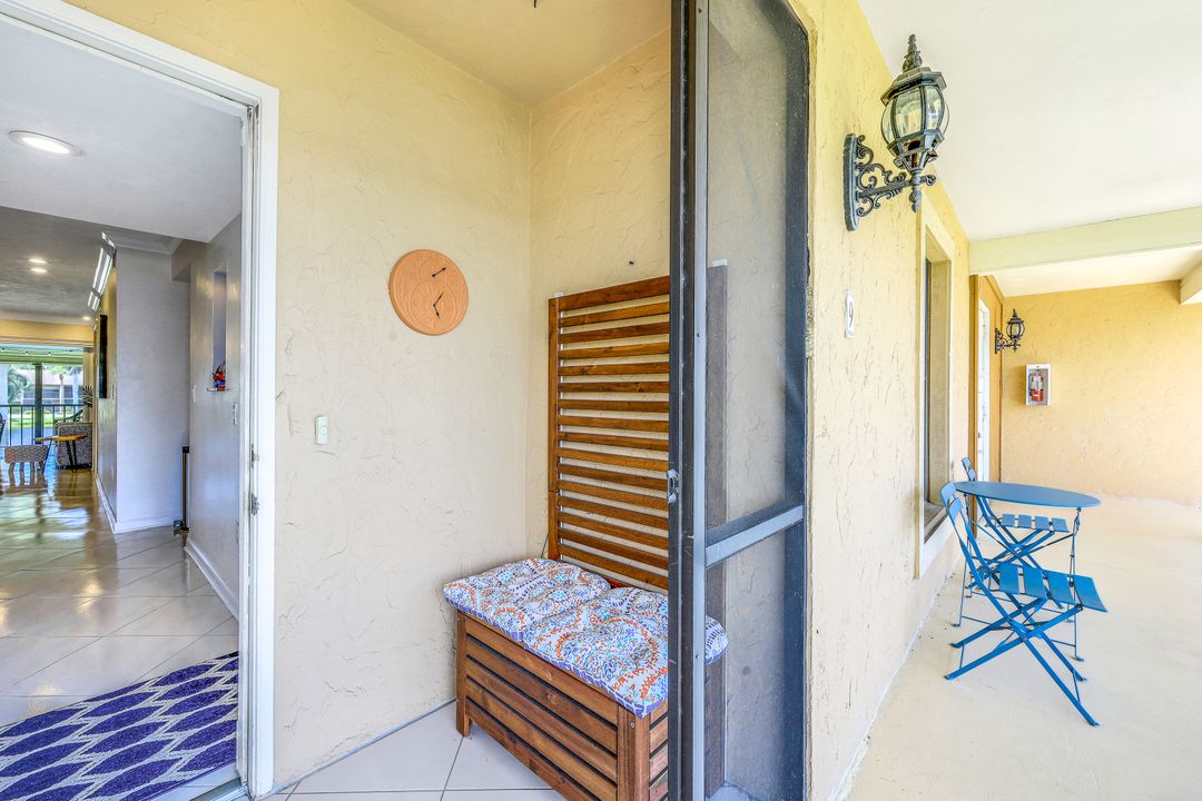 195 Cypress Way E #9, Naples, FL 34110