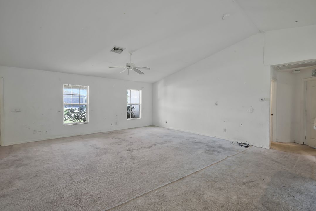 2503 5th St SW, Lehigh Acres, FL 33976