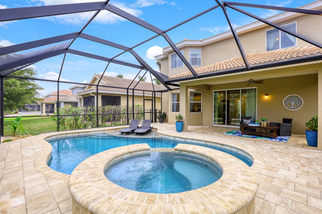 8598 Sumner Ave, Fort Myers, FL 33908