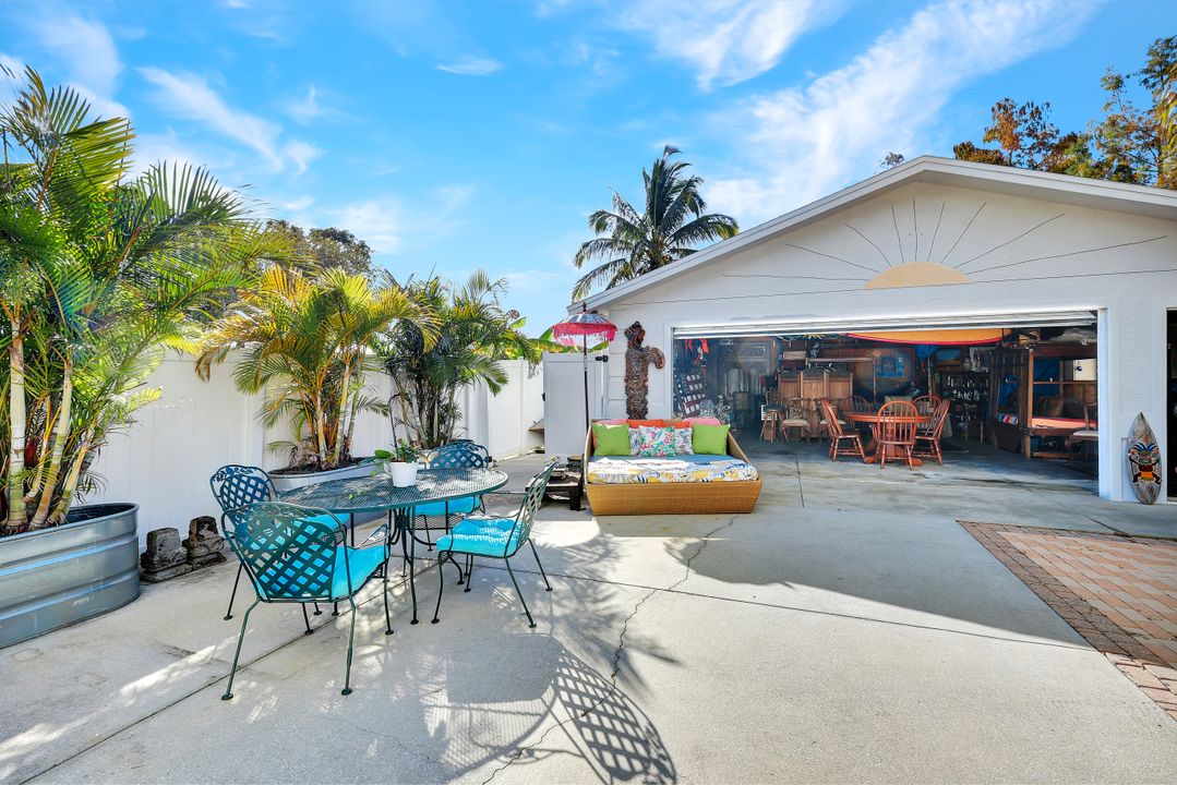 2125 St Croix Ave, Fort Myers, FL 33905