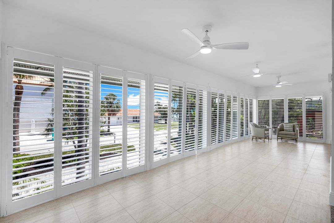 513 Lighthouse Way, Sanibel, FL 33957