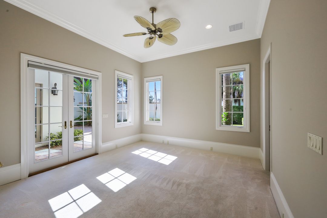 28790 Blaisdell Dr, Naples, FL 34119