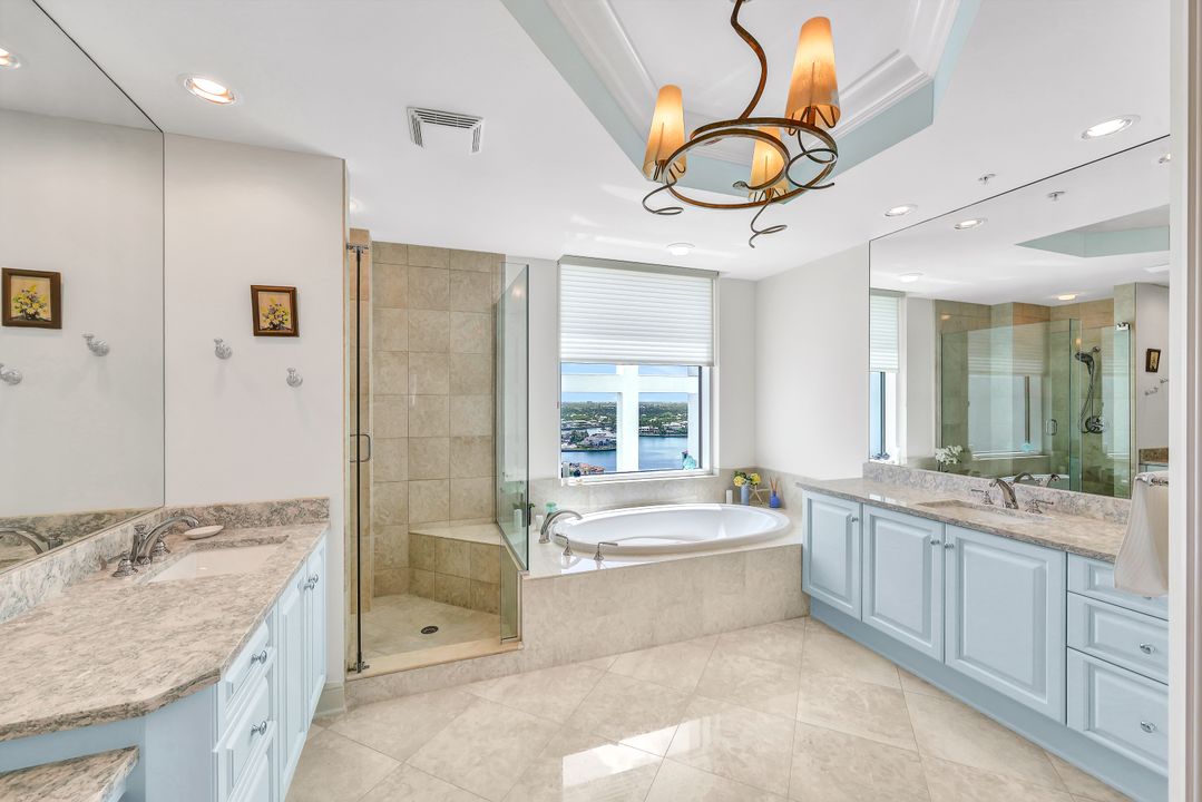 4151 Gulf Shore Blvd N #1604, Naples, FL 34103