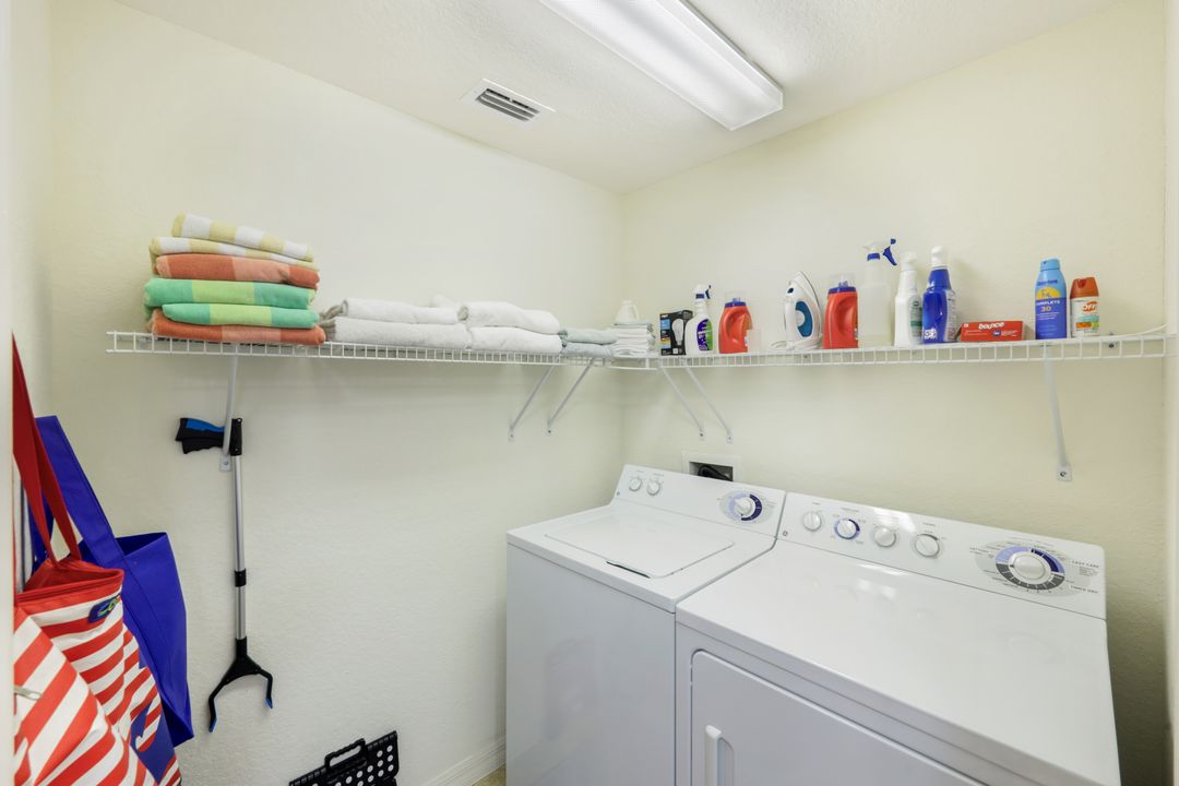 4455 Botanical Pl Cir #103, Naples, FL 34112