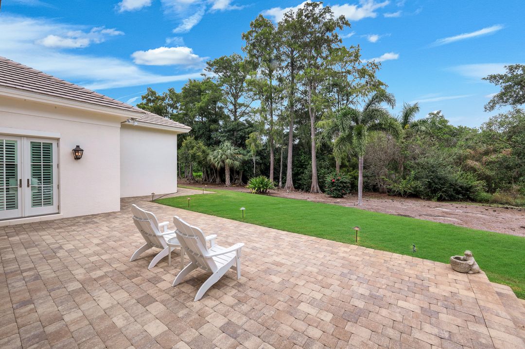3150 Dahlia Way, Naples, FL 34105
