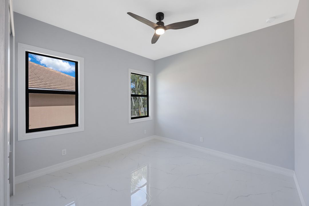 18288 Royal Hammock Blvd, Naples, FL 34114