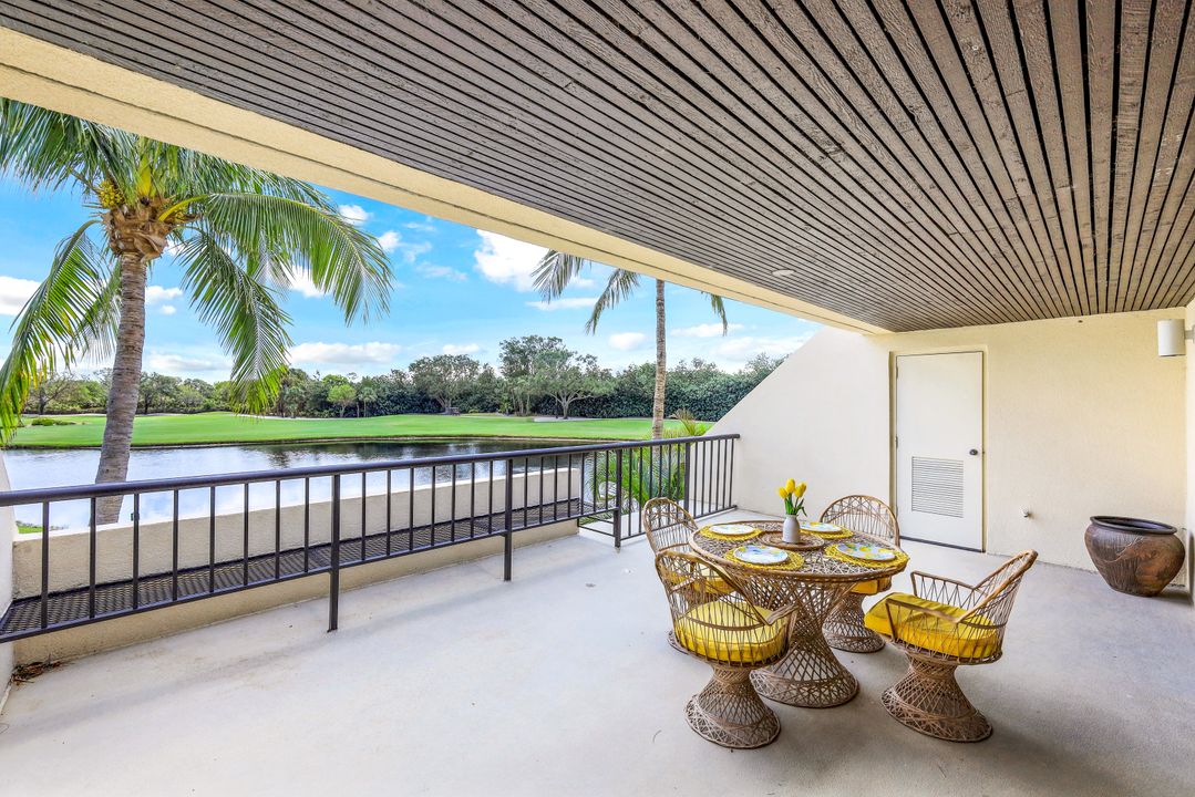 6300 Pelican Bay Blvd #A-101, Naples, FL 34108