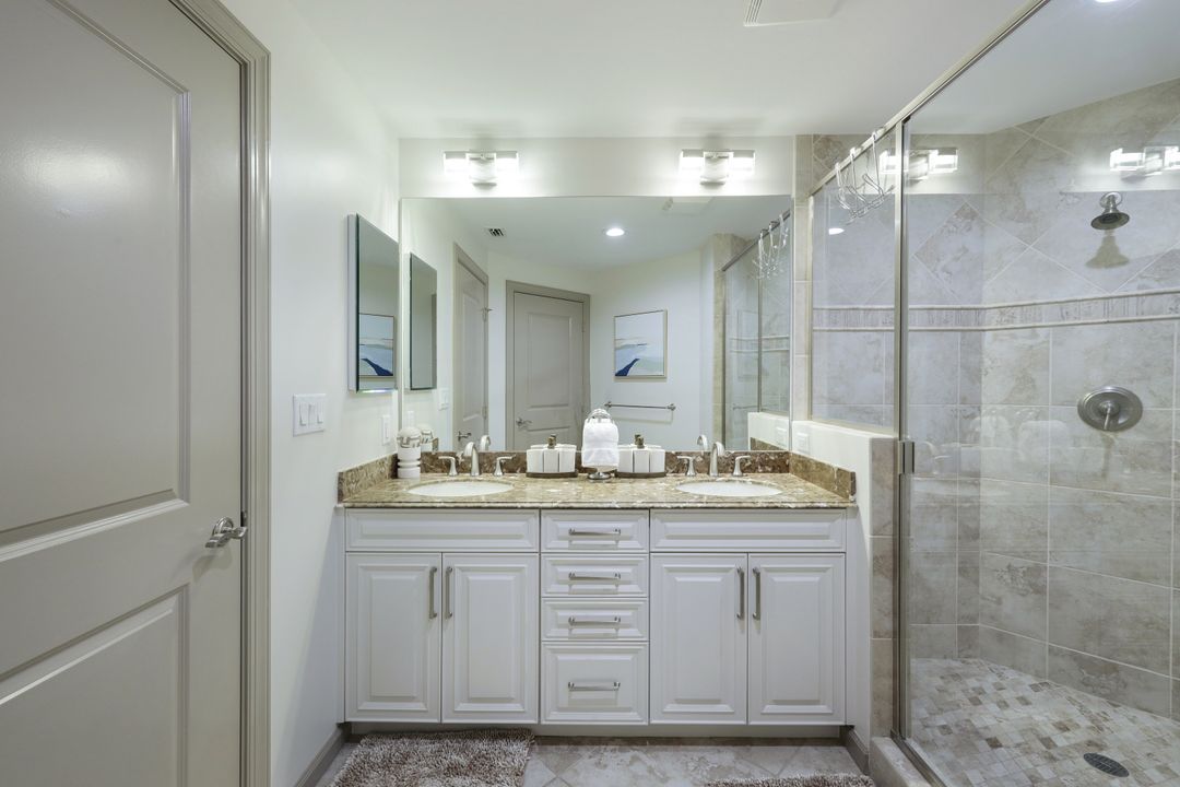 5793 Cape Harbour Dr #1214, Cape Coral, FL 33914