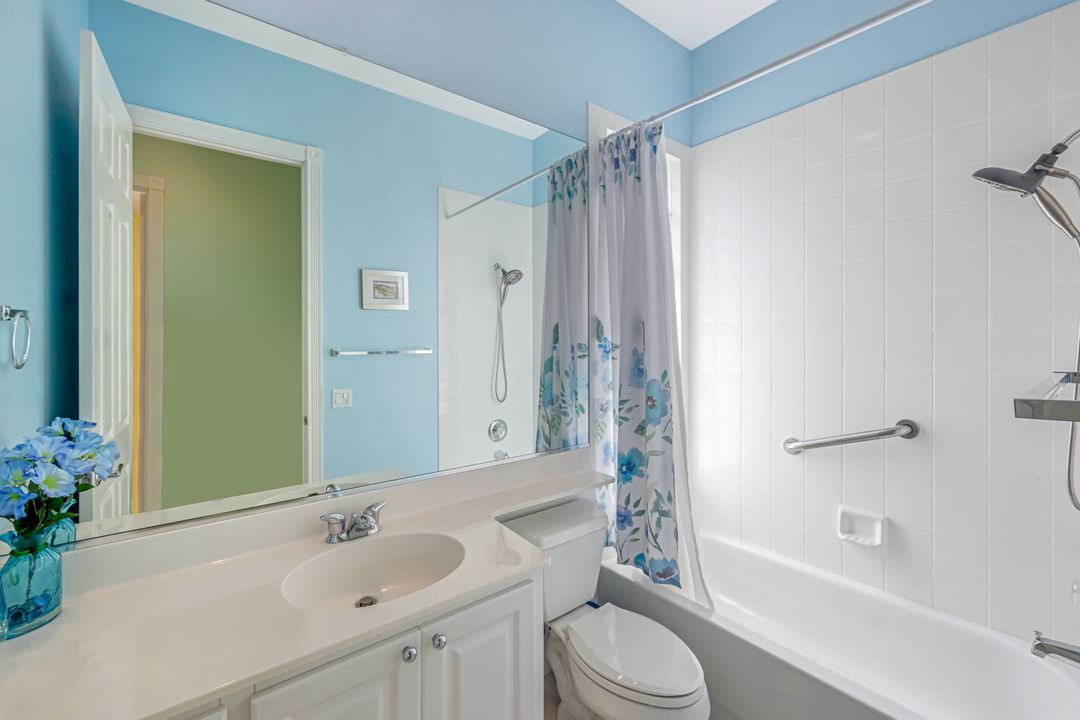 3794 Whidbey Way, Naples, FL 34119