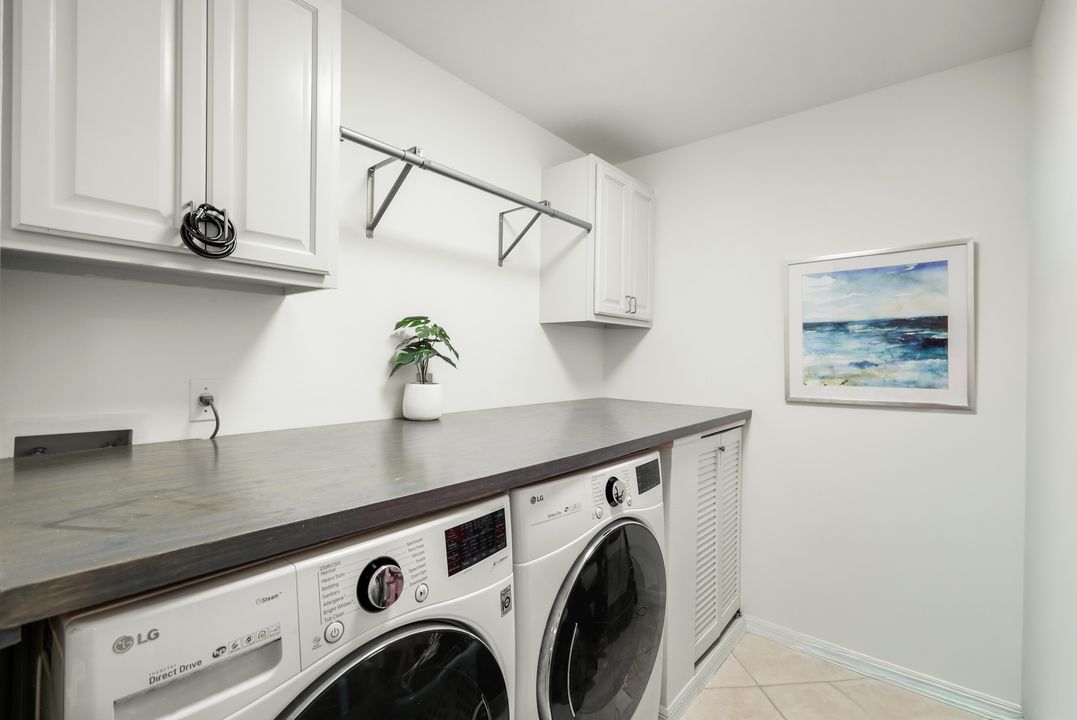 1100 Sarah Jean Cir #201, Naples, FL 34110