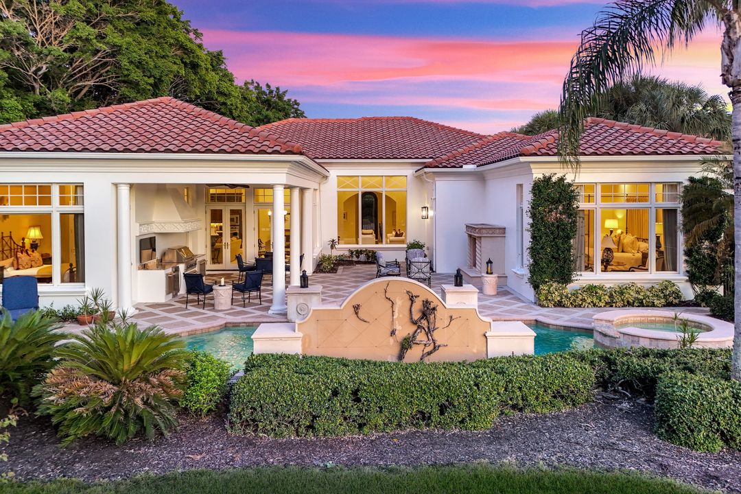 2249 Miramonte Ct, Naples, FL 34105