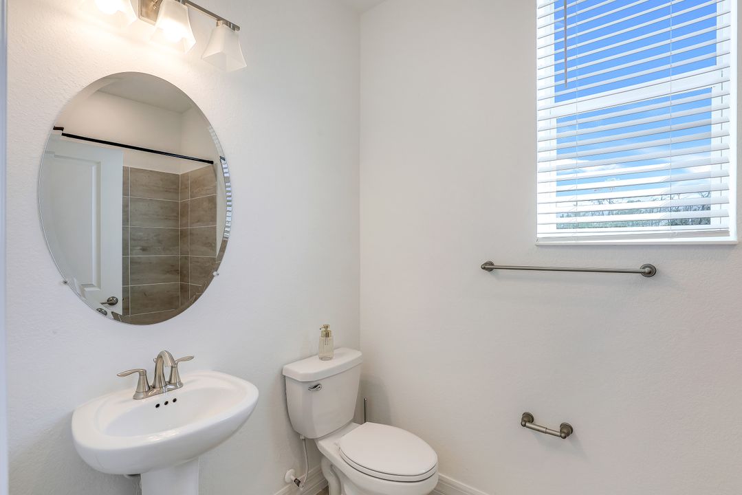 14187 Blue Bay Cir, Fort Myers, FL 33913