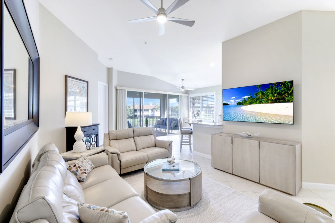 3048 Horizon Ln #1108, Naples, FL 34109