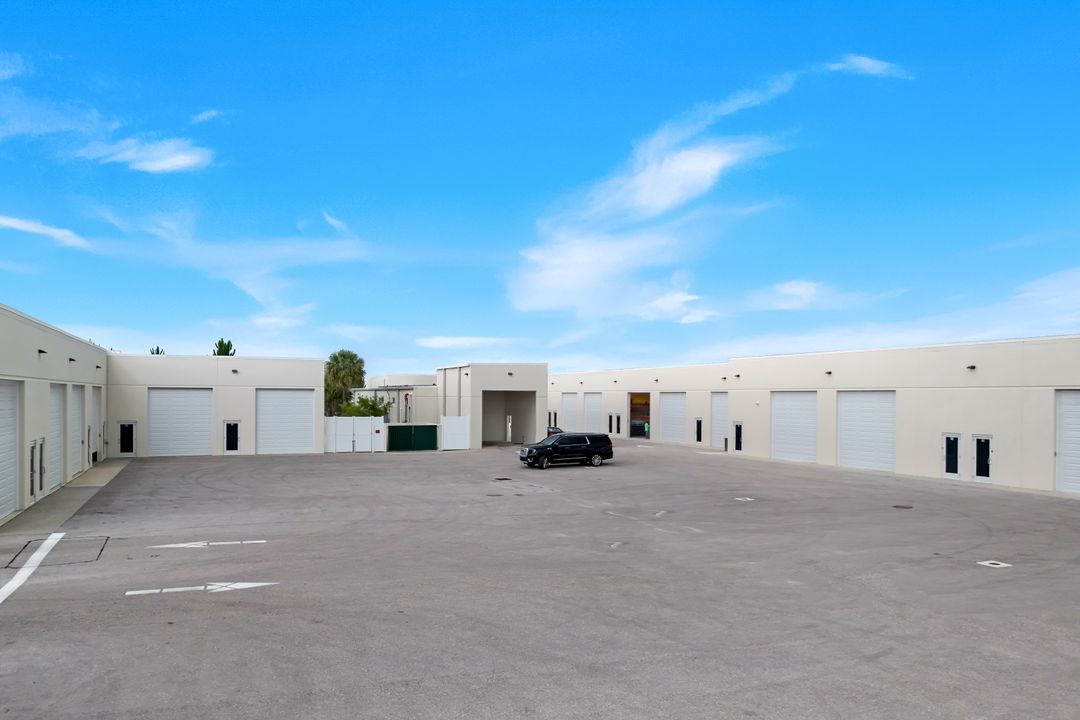 4317 SW 9th Ave #25, Cape Coral, FL 33914