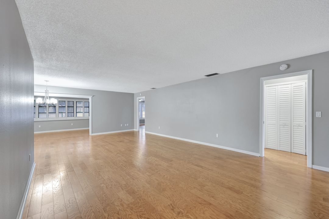 1204 S Brandywine Cir, Fort Myers, FL 33919