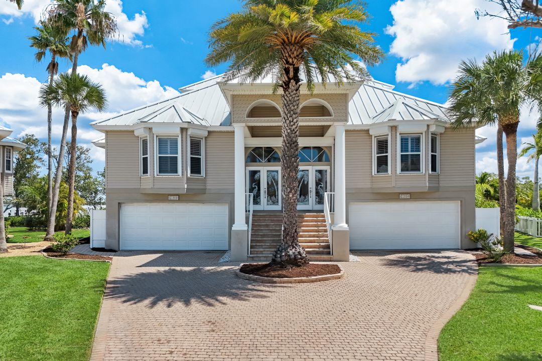21500-21504 Indian Bayou Dr, Fort Myers Beach, FL 33931