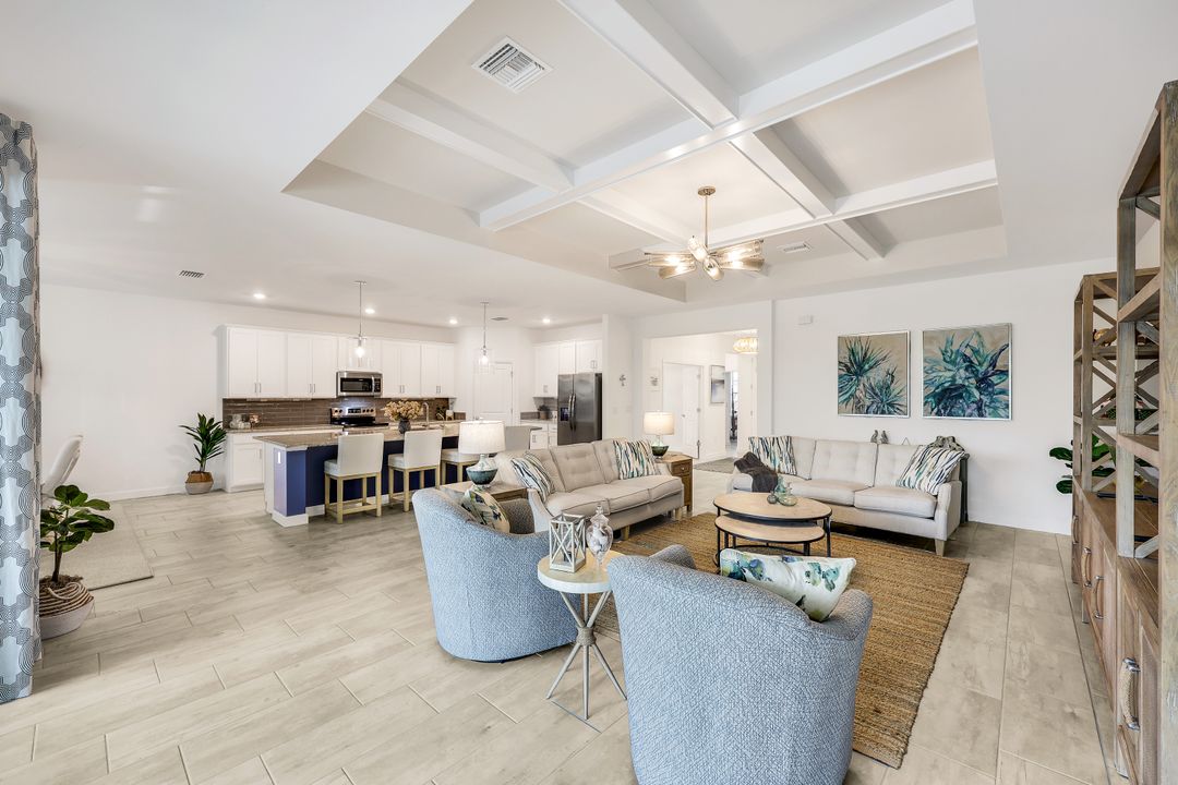 11522 Canopy Loop, Fort Myers, FL 33913