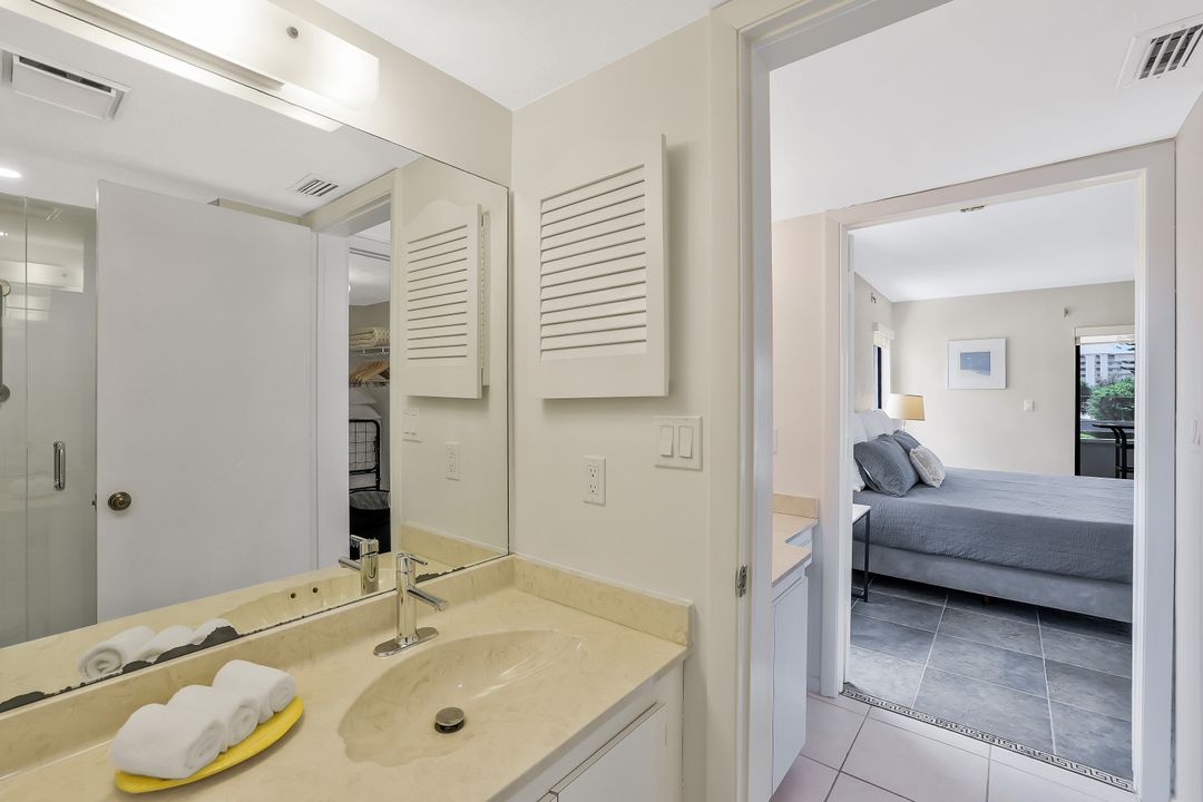 1041 Swallow Ave #301, Marco Island, FL 34145