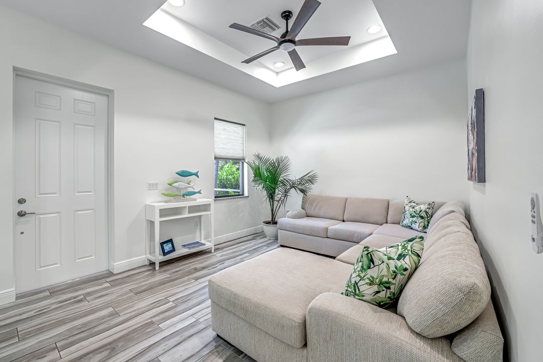 3980 Full Moon Ct, Naples, FL 34112