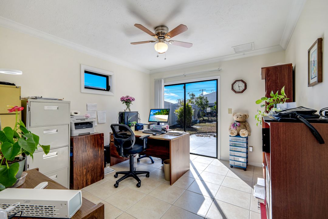 1410 SE 8th Ave, Cape Coral, FL 33990