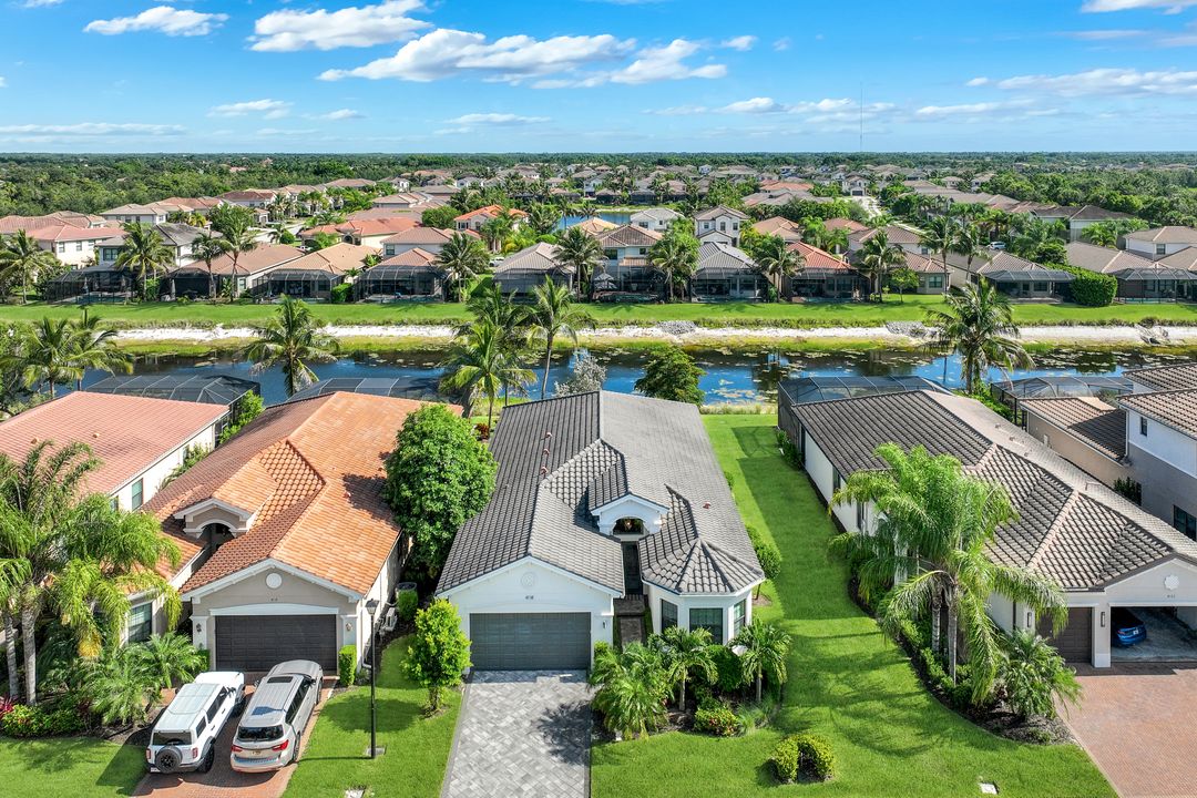 4118 Aspen Chase Dr, Naples, FL 34119