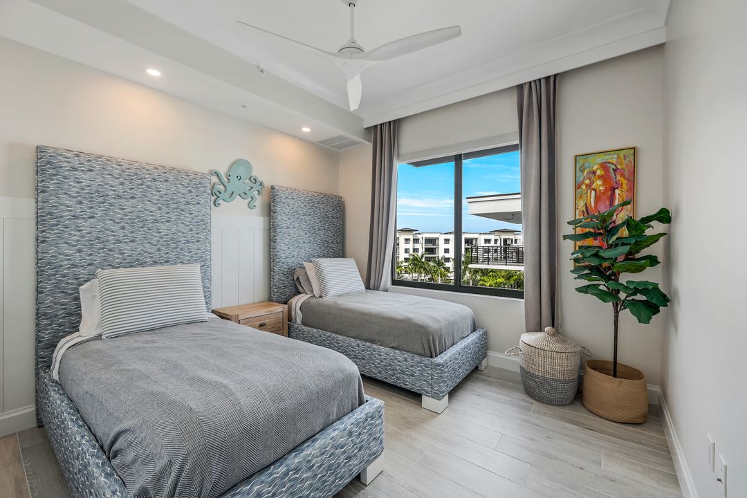 1111 Central Ave #514, Naples, FL 34102