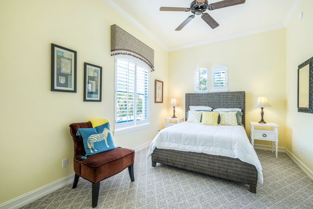 2826 Tiburon Blvd E #103, Naples, FL 34109