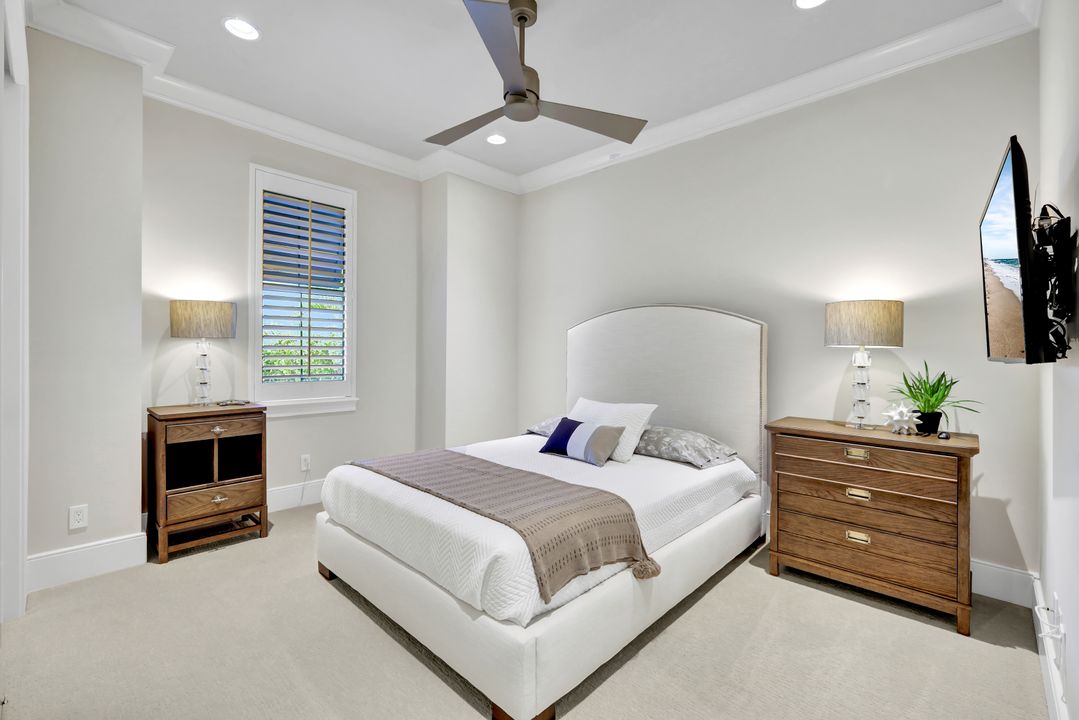 17429 Via Lugano Ct, Miromar Lakes, FL 33913