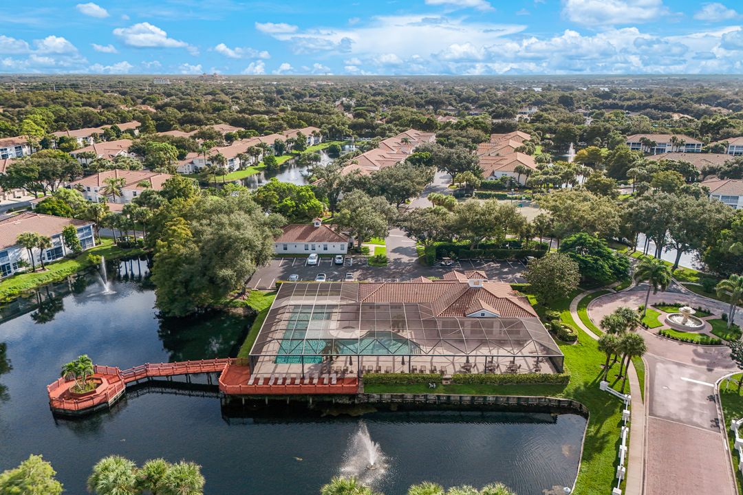 6825 Satinleaf Rd S #101, Naples, FL 34109