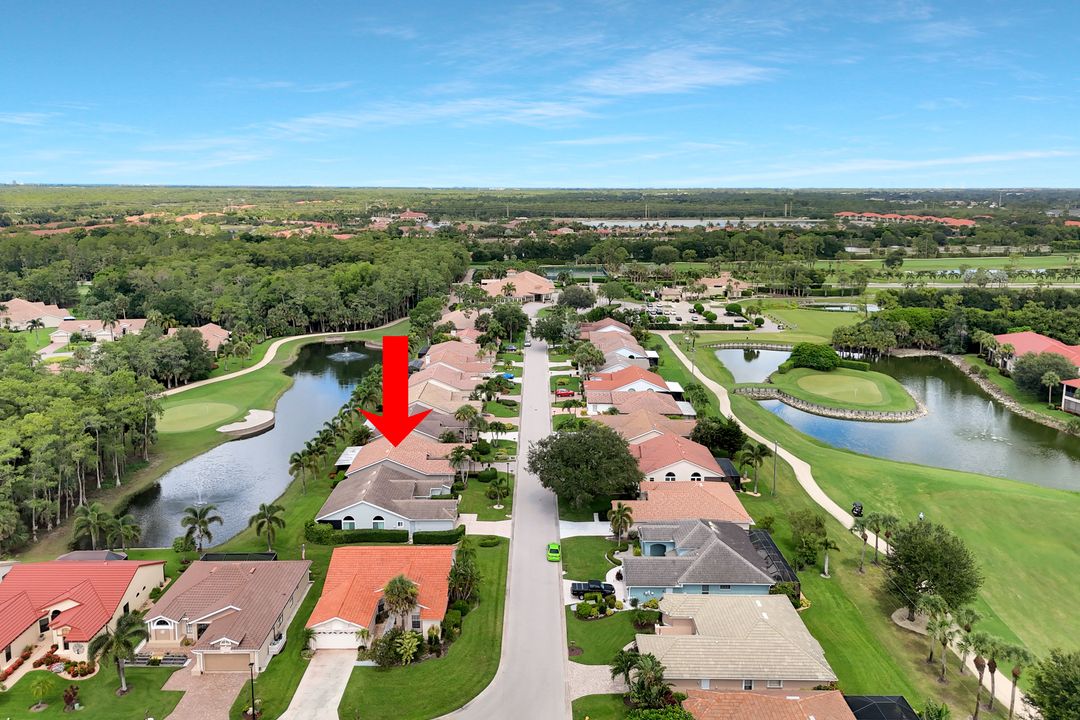 12626 Hunters Ridge Dr, Bonita Springs, FL 34135