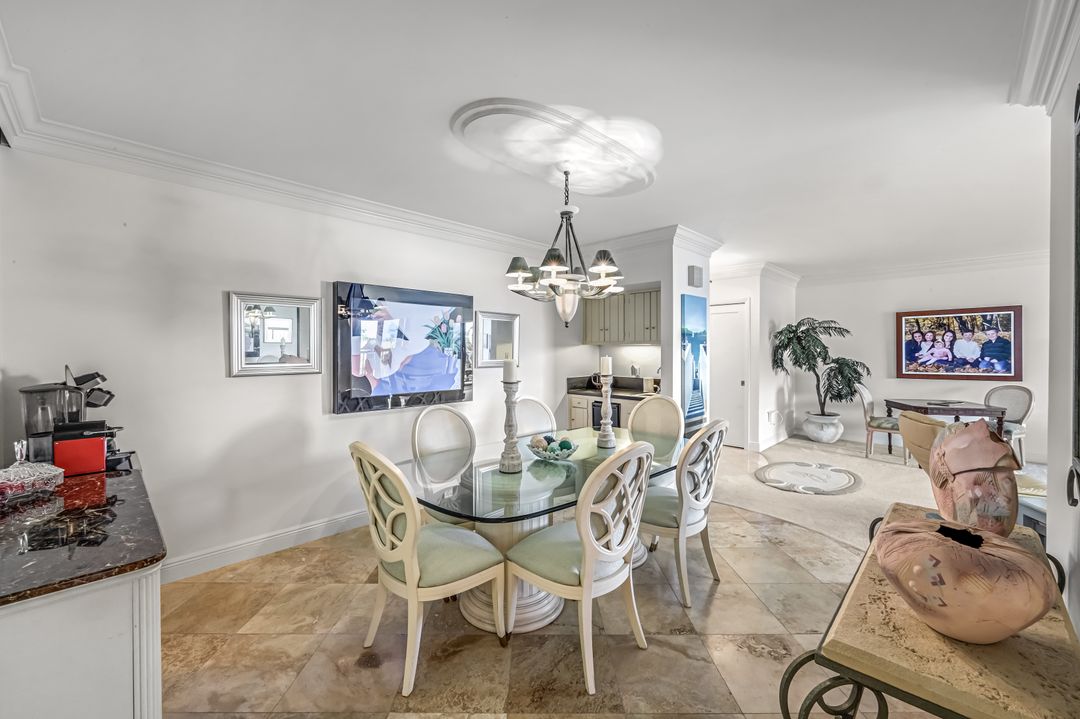 174 S Collier Blvd #304, Marco Island, FL 34145