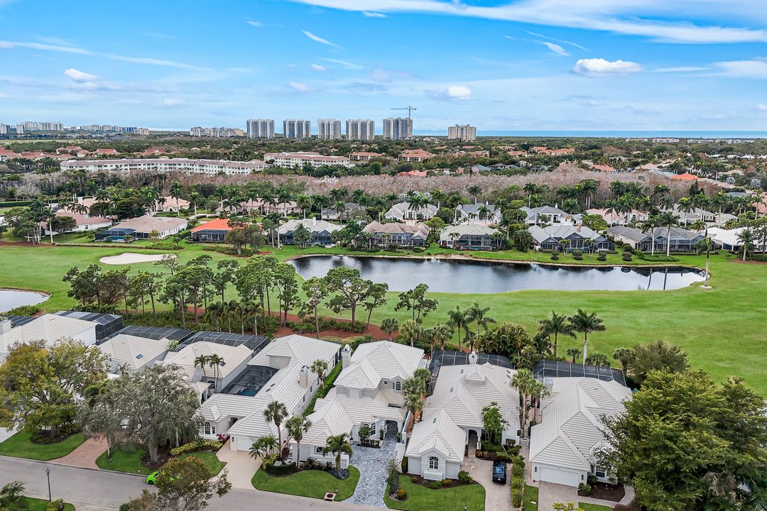 15303 Devon Green Ln, Naples, FL 34110