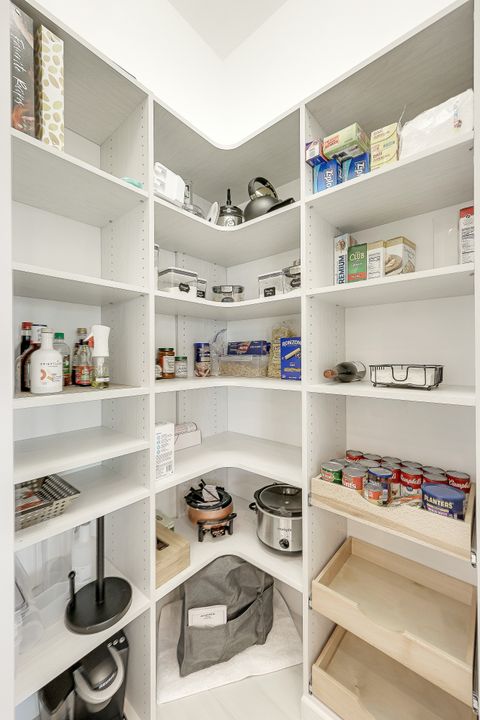 9481 Montelanico Loop, Naples, FL 34119