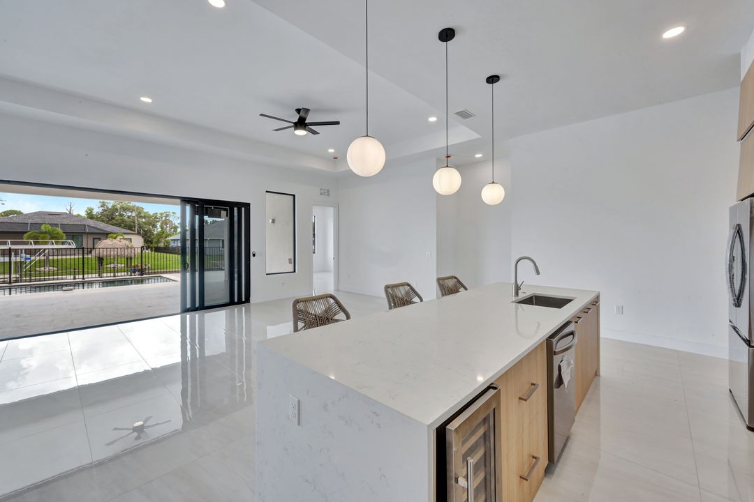 2596 Surfside Blvd, Cape Coral, FL 33914