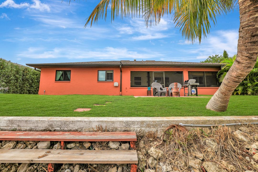 27065 Belle Rio Dr, Bonita Springs, FL 34135